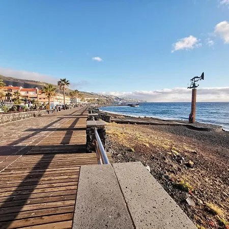 بيت للعطل Home2Book Casa Cueva Playa De La Viuda كانديلاريا